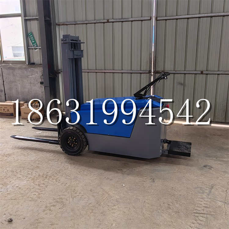 大村乡全电动叉车插腿式堆高车液压装卸车1.5吨升高小型站驾式铲车